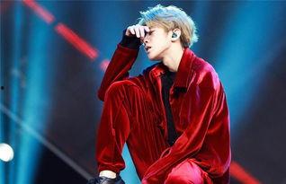 蔡徐坤吃瓜粉丝求婚视频,甜蜜瞬间引发网友热议