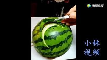 吃哈密瓜解渴视频,夏日消暑神器