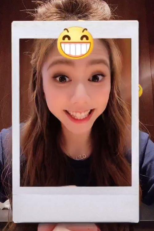 做鬼脸的人吃瓜视频大全,吃瓜群众笑翻天视频盘点